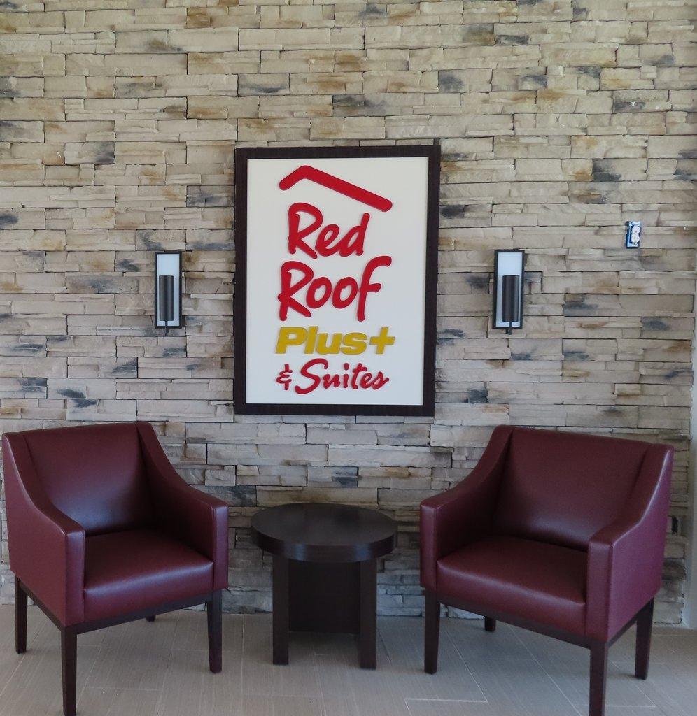 Red Roof Plus+ & Suites Erie Exterior photo